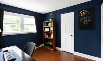 469 East Rd, Belford, NJ 07718