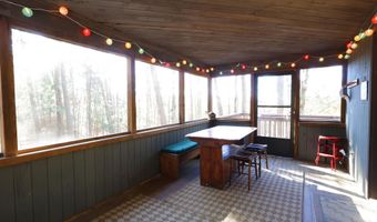 105 Pine Ln, Adirondack, NY 12808