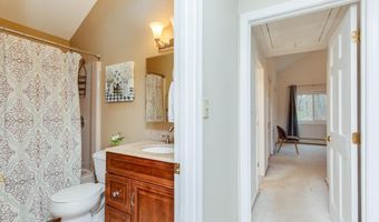 37 Standish Way, Amherst, NH 03031
