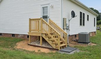 1080 Hudson Dr, Alton, VA 24520