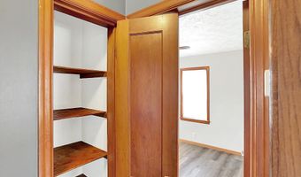 153 S 8th Ave, Beech Grove, IN 46107