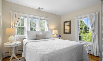 22 School St Mystic, Stonington, CT 06355