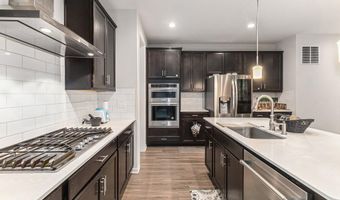 2853 Dillon Dr, Ann Arbor, MI 48105