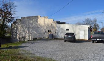 295 E. Walnut St, Albion, IL 62806