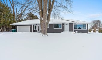 4710 W CAPITOL Dr, Appleton, WI 54913