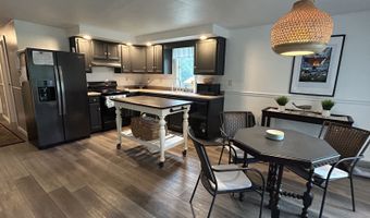 5910 Vore Ridge Rd, Athens, OH 45701