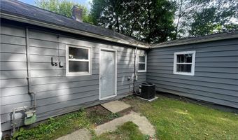 1276 Frederick Blvd, Akron, OH 44320