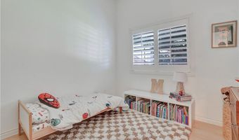 137 Nightingale Dr, Aliso Viejo, CA 92656