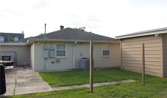 1433 PERRIN Dr, Arabi, LA 70032