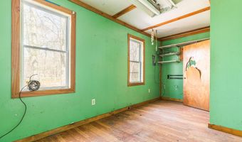375-383 Greenhill Rd, Barrington, NH 03825