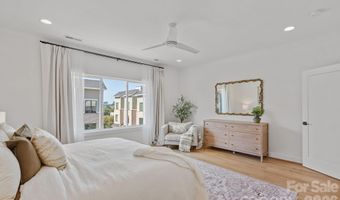 910 Van Every St, Charlotte, NC 28205