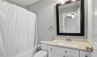 127 Laurel Ridge Dr, Alpharetta, GA 30004