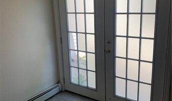 116 Summer St, Lincoln, RI 02838