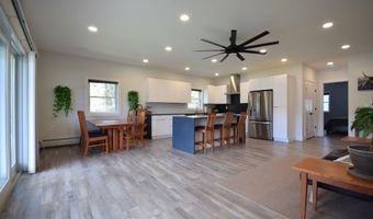 1882 Paine Tpke S, Berlin, VT 05602
