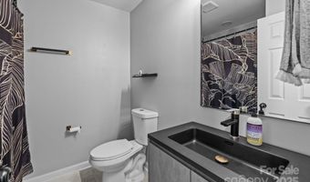 3701 Lynette Ct, Charlotte, NC 28217