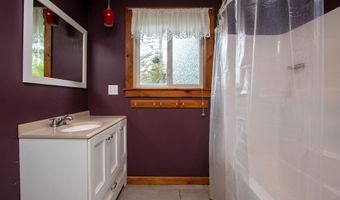 217 Bolton Rd, Cabot, VT 05647