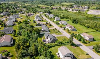 123 Lasalle Dr, Bangor, ME 04401
