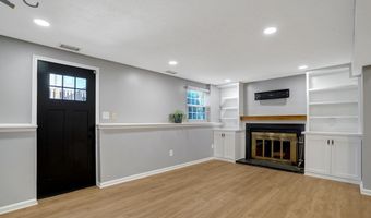 6063 HYDRANGEA Dr, Alexandria, VA 22310