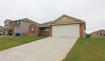 807 Green World St, Bentonville, AR 72712
