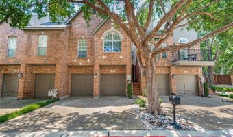 4141 Towne Green Cir, Addison, TX 75001
