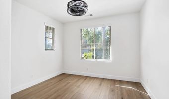 3749 Arapaho Pl, Carlsbad, CA 92010