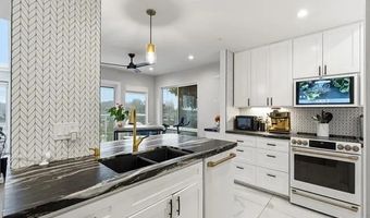 317 Arcaro Ln, Solana Beach, CA 92075