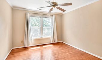 21102 RAINTREE Ct, Ashburn, VA 20147