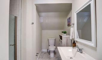 1628 CALVERT N, Baltimore, MD 21202