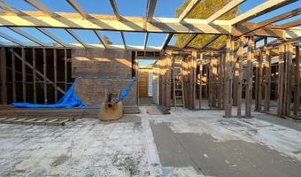 18 Joan Dr, American Canyon, CA 94503