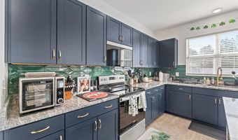 55 Walkabout Dr, Aberdeen, NC 28315