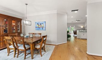 44360 OAKMONT MANOR Sq, Ashburn, VA 20147