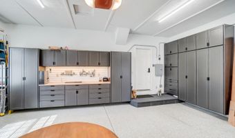 6350 Trailridge Ct, Miami, OH 45140