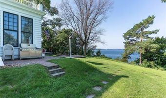 4974 Interlachen Dr NE, Alexandria, MN 56308