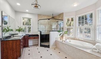 210 Old Plantation Dr, Beaufort, SC 29907