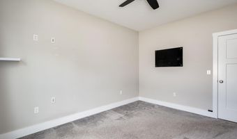 24 Kendall Ln, Raymond, NH 03077