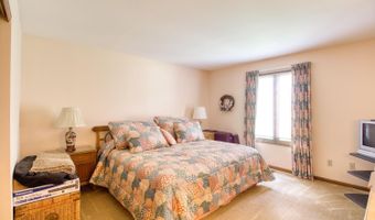 7025 Stonington Rd, Anderson Twp., OH 45230