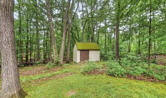 28 Buttonwood Rd, Bedford, NH 03110