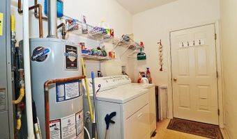 27 Vineyard Way, Barnegat, NJ 08005