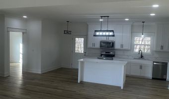 18 Paraiso Creek Dr, Albertville, AL 35950