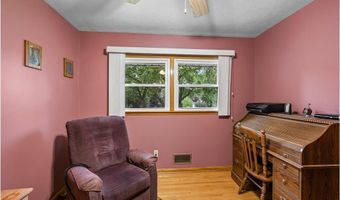 3945 8th Ave NW, Anoka, MN 55303