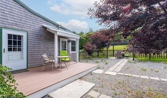 473 Klondike Rd, Charlestown, RI 02813