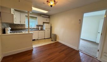 38 Freebody St 307, Newport, RI 02840