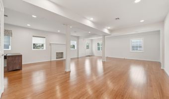 409 Atlantic City Blvd, Beachwood, NJ 08722