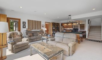 9364 Spring Creek Rd, Amherst, WI 54406