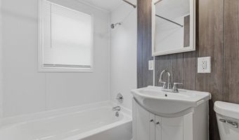 2618 E 8th St, Anderson, IN 46012