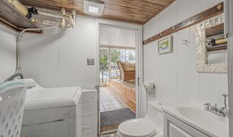 48 W BOLTON Ave, Absecon, NJ 08201