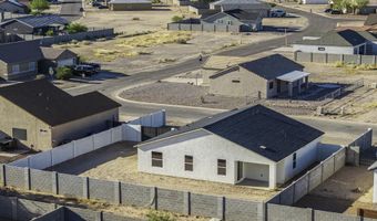 10930 W ARVADA Dr, Arizona City, AZ 85123