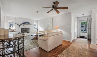 1877 RIVEREDGE Dr, Astor, FL 32102