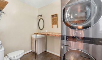 60 Jefferson Ln, Arrington, VA 22922