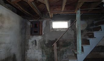 27 Homestead St, Albany, NY 12203